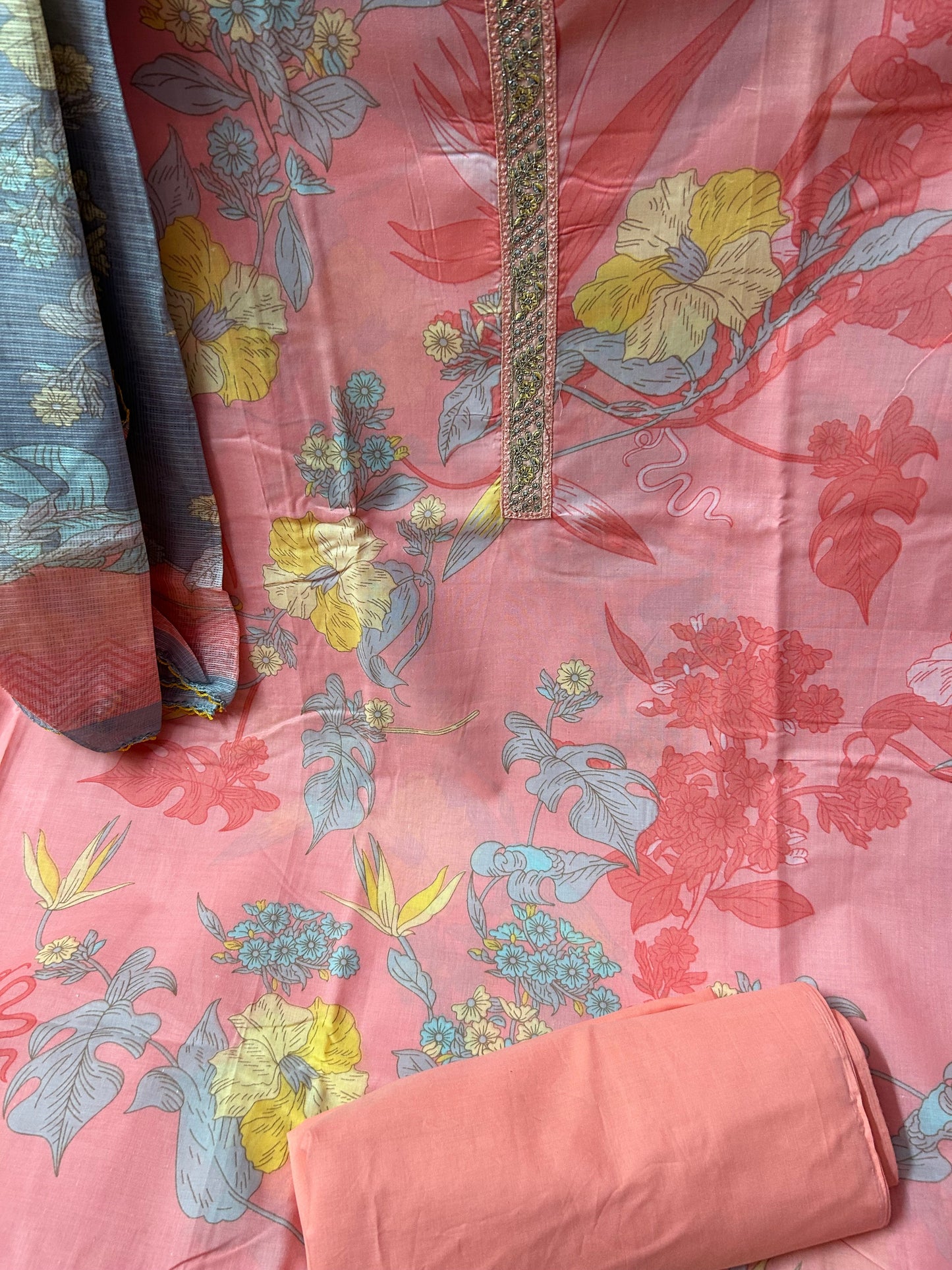 PINK COTTON SUIT WITH DIGITAL PRINT