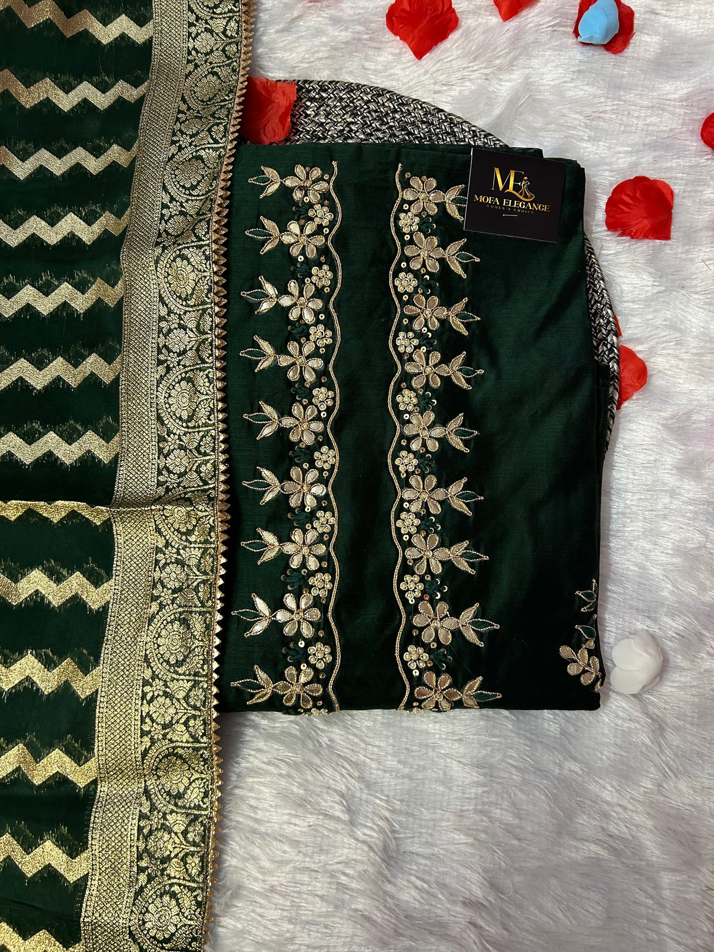 GREEN CHANDERI SILK SUIT WITH CHAMKI WORK