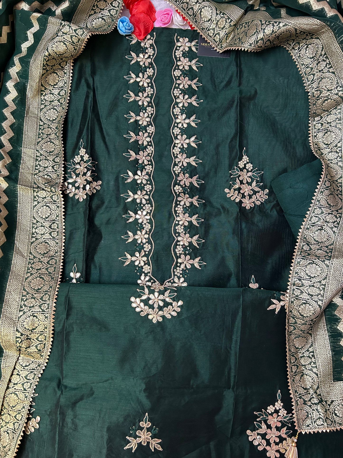 GREEN CHANDERI SILK SUIT WITH CHAMKI WORK