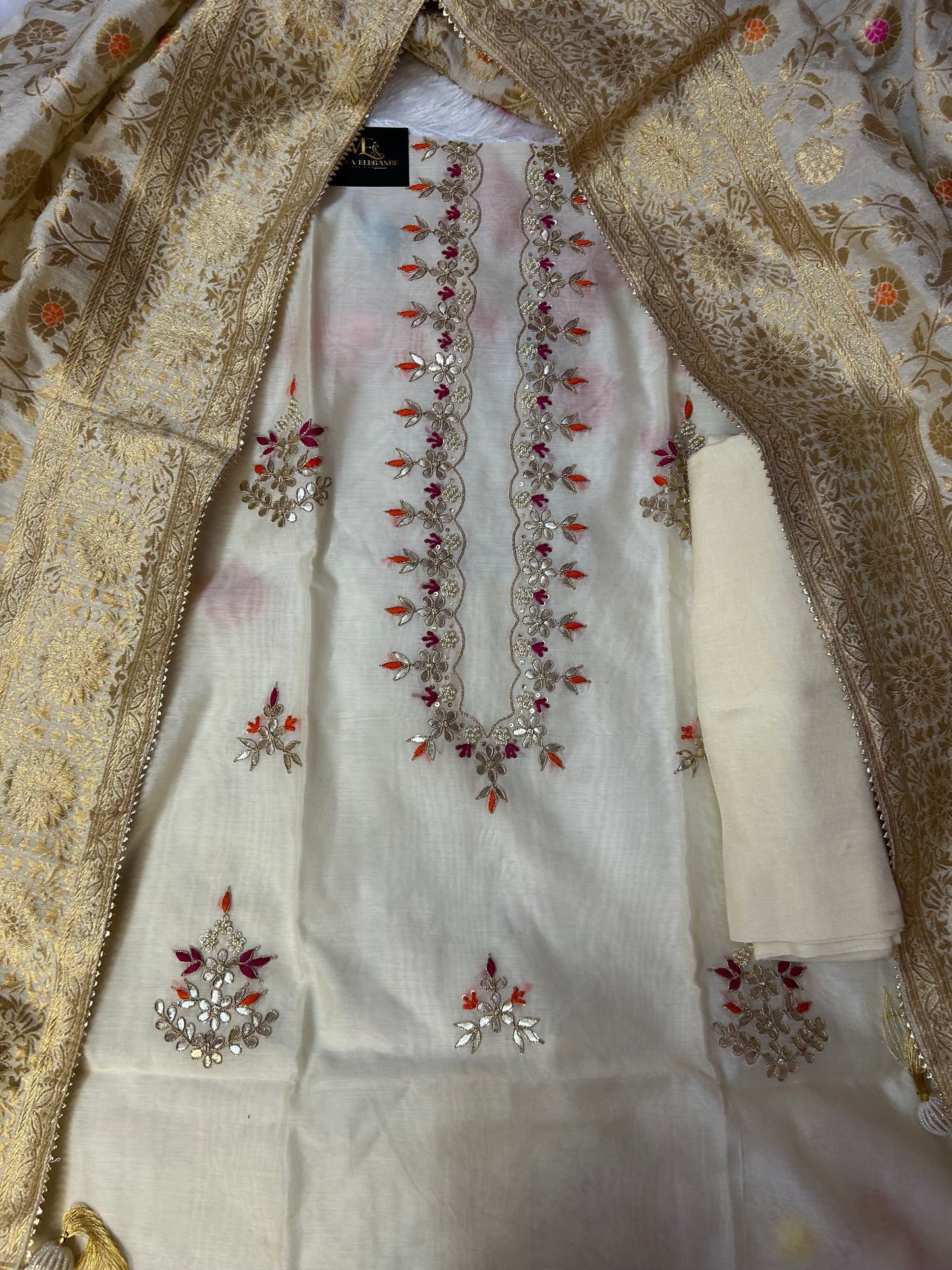 CREAM CHANDERI SILK SUIT WITH CHAMKI WORK