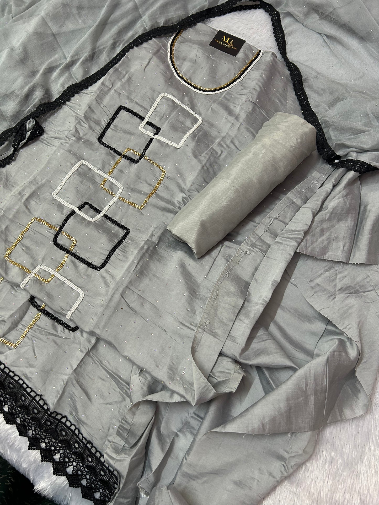 GREY SOFT ORGANZA SUIT WITH CUTDANA WORK
