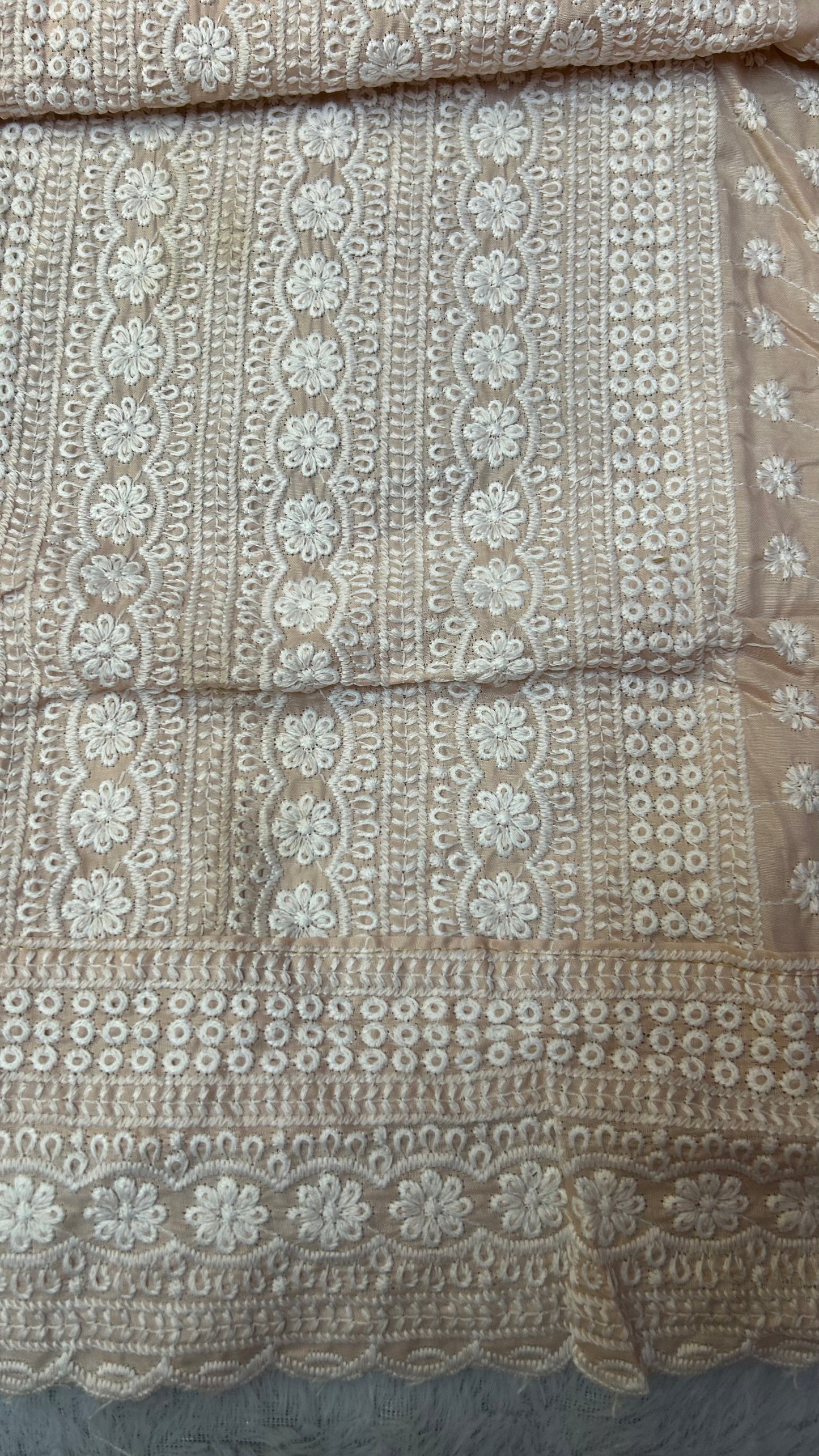 CREAM COTTON SUIT WITH THREAD WORK