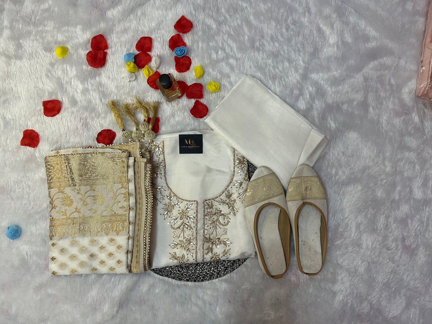 WHITE CHANDERI SILK SUIT WITH ZARDOZI  WORK